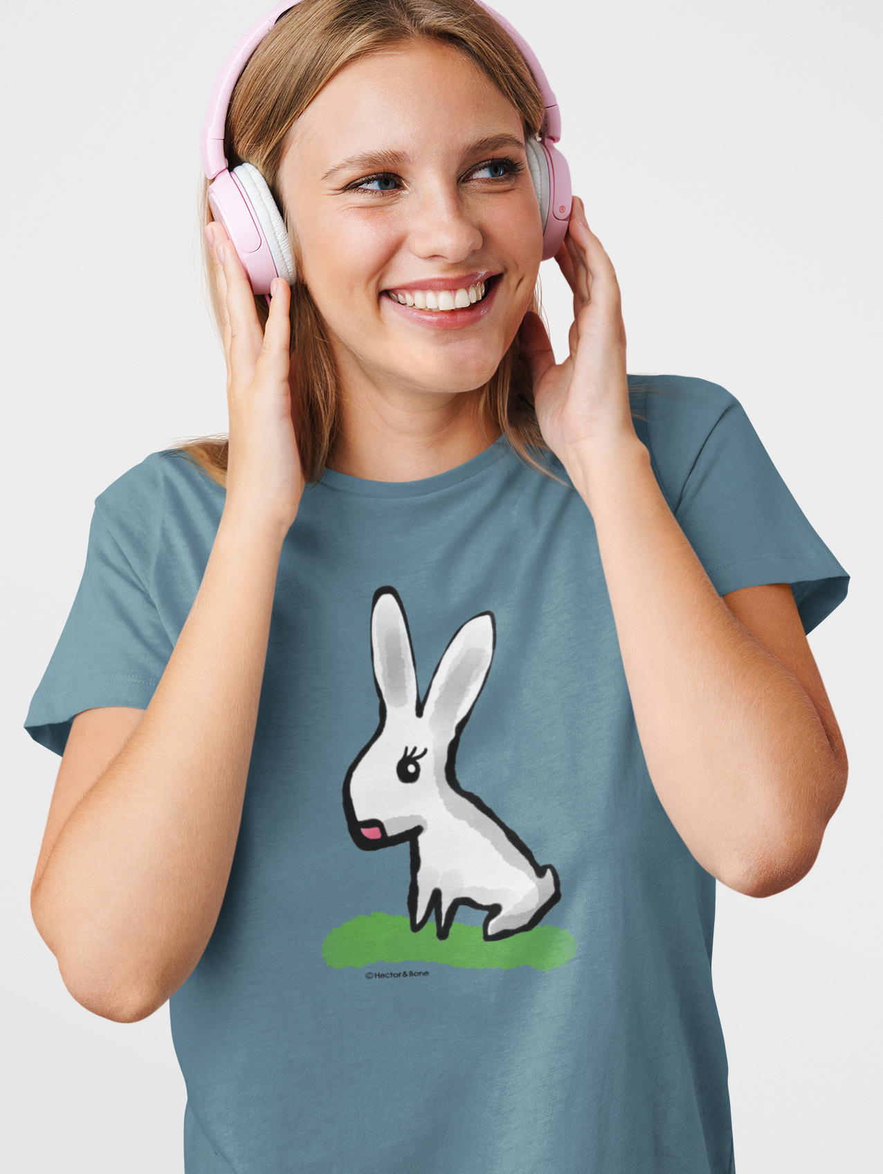 Cute Bunny T-shirt - Vegan Cotton - Illustrated Rabbit T-Shirts