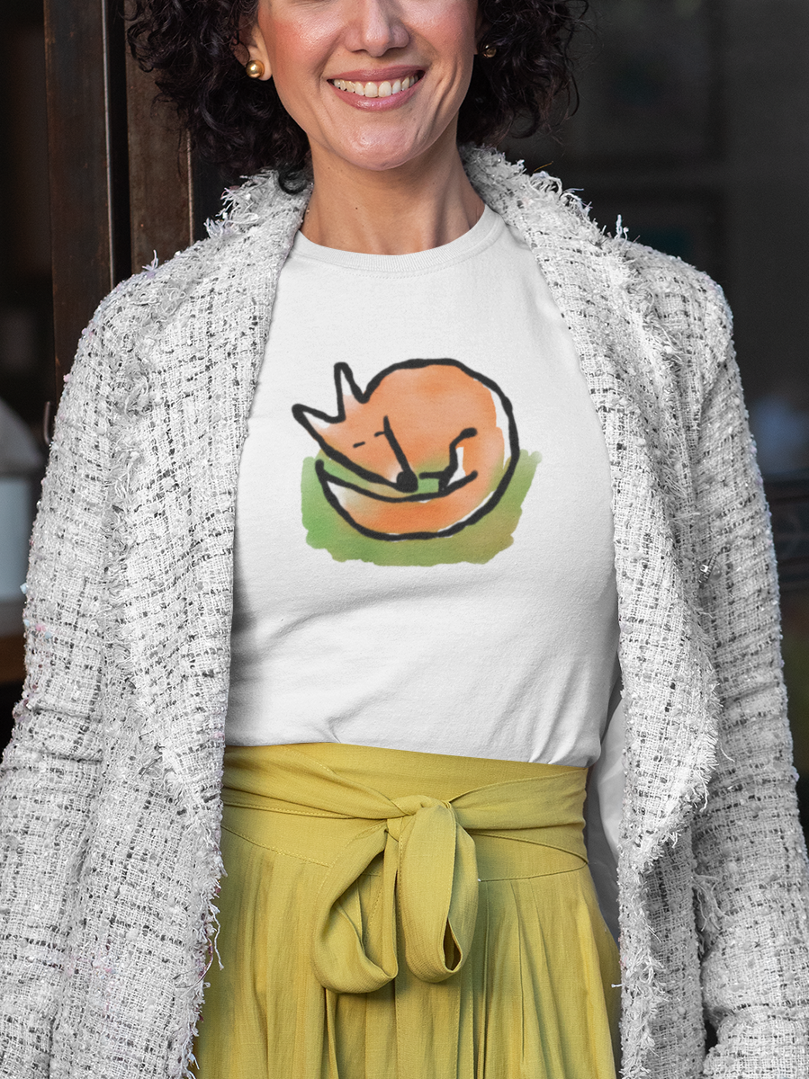Woman wearing a cute Sleeping Fox illustrated cotton T-shirt. Original fox t-shirt design by Hector and Bone